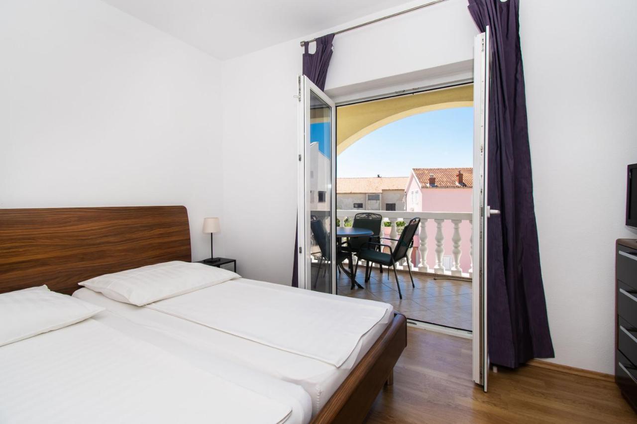 Apartments Kendes Vodice Exterior foto
